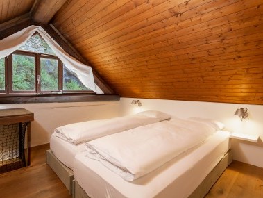 Schlafzimmer - Feriensiedlung Rustici della Verzasca