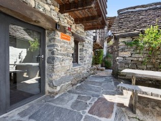 Terrasse  - Feriensiedlung Rustici della Verzasca