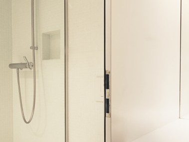 Badezimmer - Feriensiedlung Rustici della Verzasca