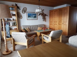 Wohnzimmer - Feriensiedlung Stockenmatt