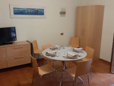 Wohnzimmer mit Essbereich - Golfo del Sole