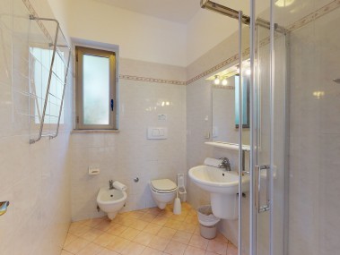 Badezimmer - Ferienwohnung - Golfo del Sole