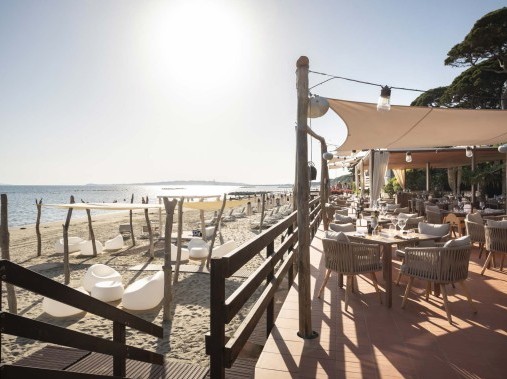 Il Ristorante La Duna vi aspetta - Resort Golfo del Sole