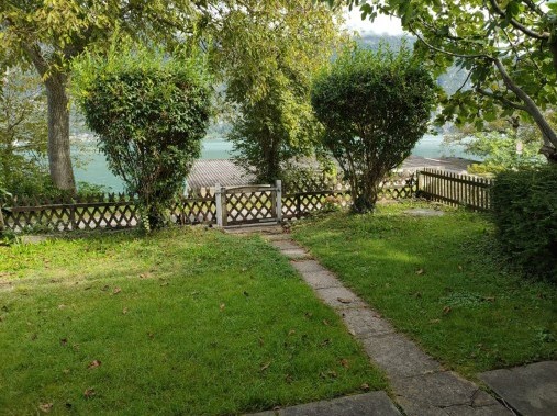 Vista Esterna in estate - Haus am See Unterterzen