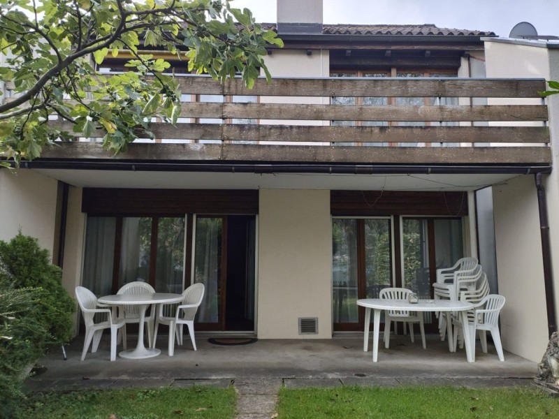 Vue extérieure en été - Haus am See Unterterzen