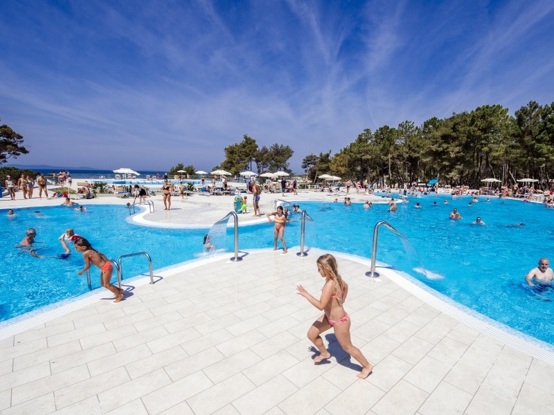 Espace piscine - Holiday Resort Zaton Camping