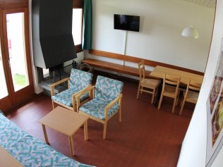 Wohnzimmer mit Essbereich - Leysin Lodge