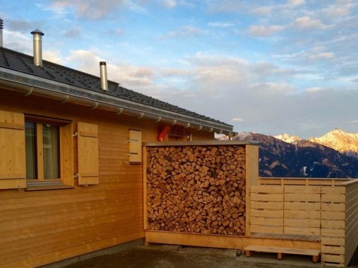 Aussenansicht im Sommer - Maiensässresort Aclas Heinzenberg