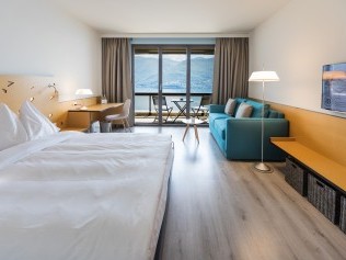 Large Classic Double Room mit Seesicht - Parkhotel Brenscino Brissago