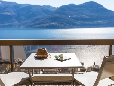 Large Classic Double Room mit Seesicht - Parkhotel Brenscino Brissago