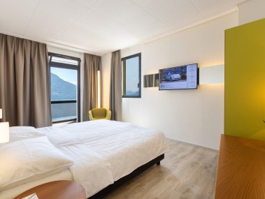 Small Modern Double Room mit Seesicht - Parkhotel Brenscino Brissago