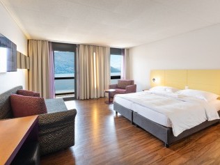Large Comfort Room mit Seesicht - Parkhotel Brenscino Brissago