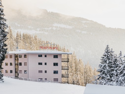 Peaks Place Apartments Laax