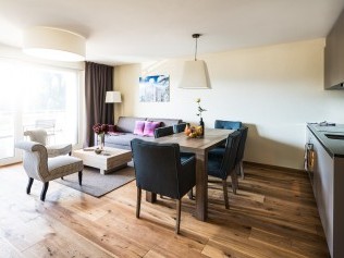 Wohnzimmer - Peaks Place Apartments