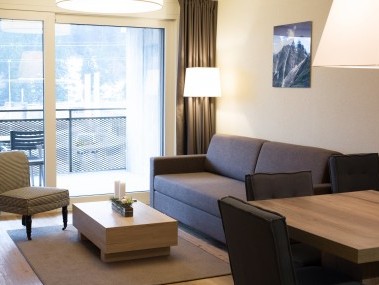 Salon - Peaks Place Apartments