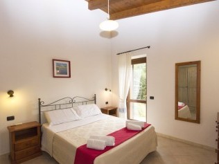 Schlafzimmer - Podere Monte Sixeri Residenze di Campagne