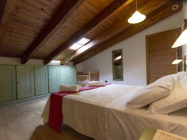 Schlafzimmer - Podere Monte Sixeri Residenze di Campagne