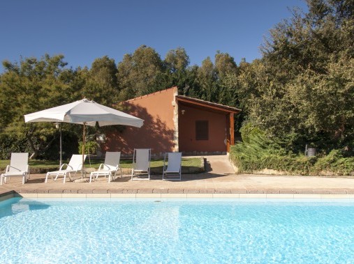 Piscine pour petits et grands - Podere Monte Sixeri Residenze di Campagna
