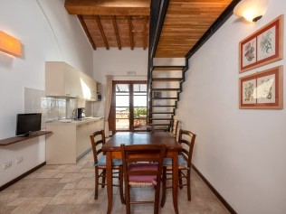 Cuisine avec coin repas - Poggio all'Agnello