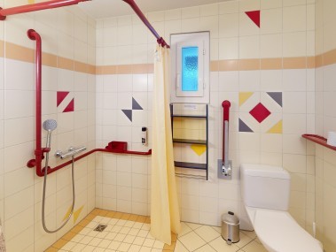 Badezimmer - Reka-Feriendorf Bergün