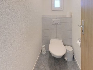 Badezimmer - Reka-Feriendorf Bergün