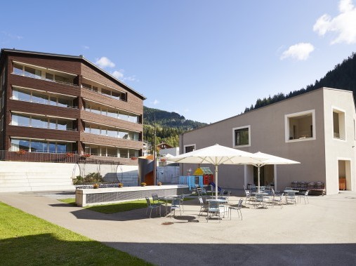 Vue extérieure en été - Village de vacances Reka Blatten