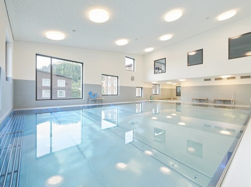 Piscine couverte - Village de vacances Reka Blatten