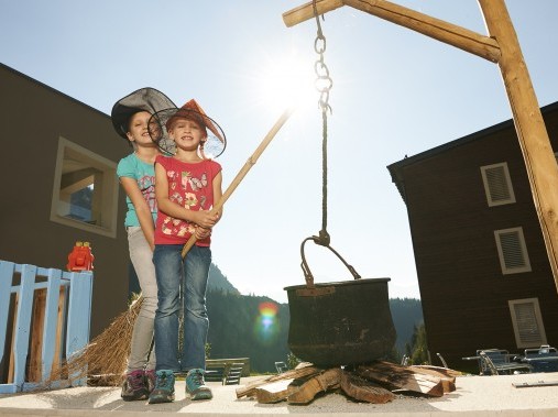 Place de jeux - Village de vacances Reka Blatten