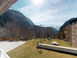 Balcony with mountain view - Reka Holiday Village Blatten