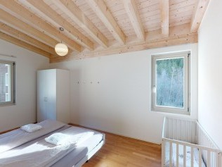 Bedroom - Reka Holiday Village Blatten