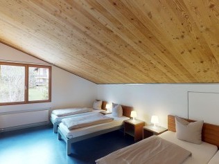 Bedroom - Reka Holiday Village Disentis