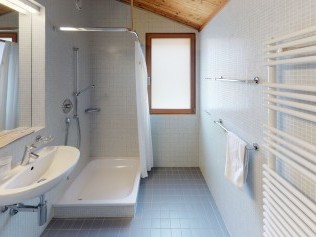 Bathroom - Reka Holiday Village Disentis