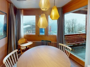 Wohnzimmer mit Küche - Reka-Feriendorf Hasliberg