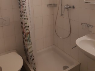 Badezimmer - Reka-Feriendorf Lenk