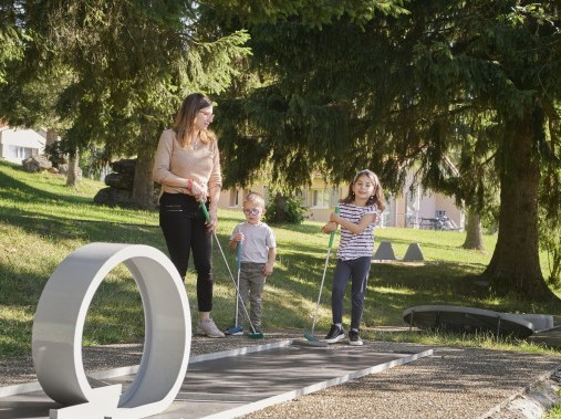 Minigolf - Village de vacances Reka Montfaucon