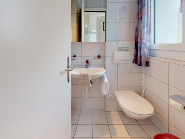 Bathroom - Reka Holiday Village Montfaucon