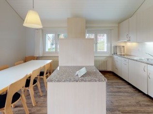 Wohnzimmer mit Essbereich - Reka-Feriendorf Montfaucon