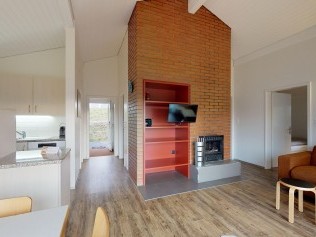 Wohnzimmer mit Essbereich - Reka-Feriendorf Montfaucon