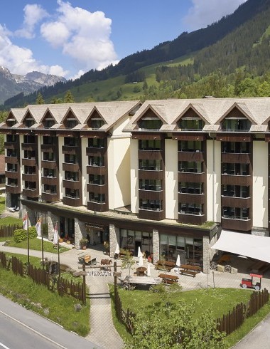 Exterior view in summer - Reka Holiday Village Sörenberg