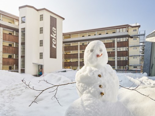 Vue extérieure en hiver - Village de vacances Reka Sörenberg