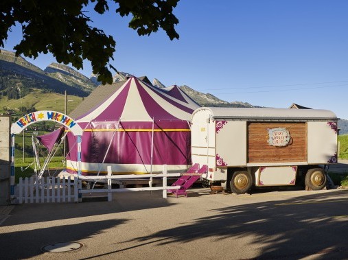 Jeux et rires pour toute la famille garantis - Village de vacances Reka Wildhaus