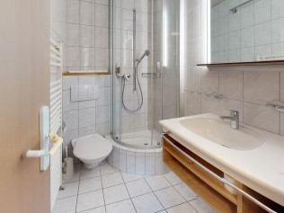 Badezimmer - Reka-Feriendorf Wildhaus