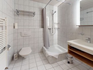 Badezimmer - Reka-Feriendorf Wildhaus