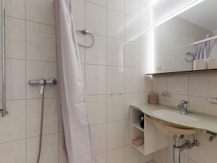 Badezimmer - Reka-Feriendorf Wildhaus