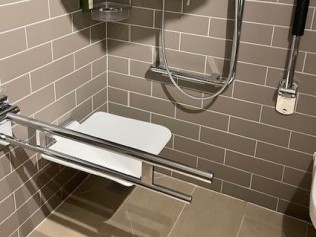 Badezimmer - Reka-Feriendorf Zinal