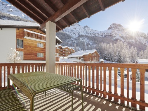 Vue extérieure en hiver - Village de vacances Reka Zinal