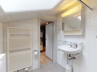 Badezimmer - Reka-Feriendorf Zinal