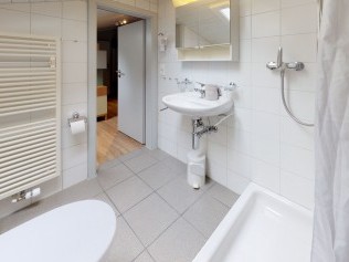 Badezimmer - Reka-Feriendorf Zinal