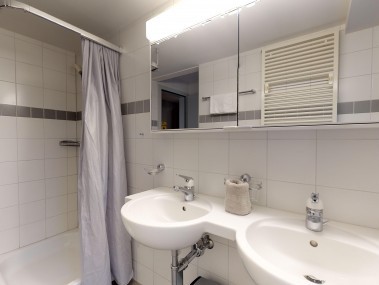 Bagno - Villaggio turistico Reka Zinal