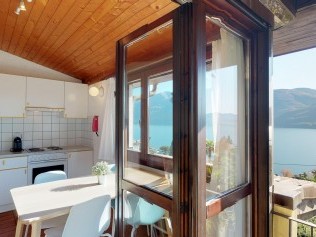 Küche mit Essbereich - Reka-Ferienanlage Brissago